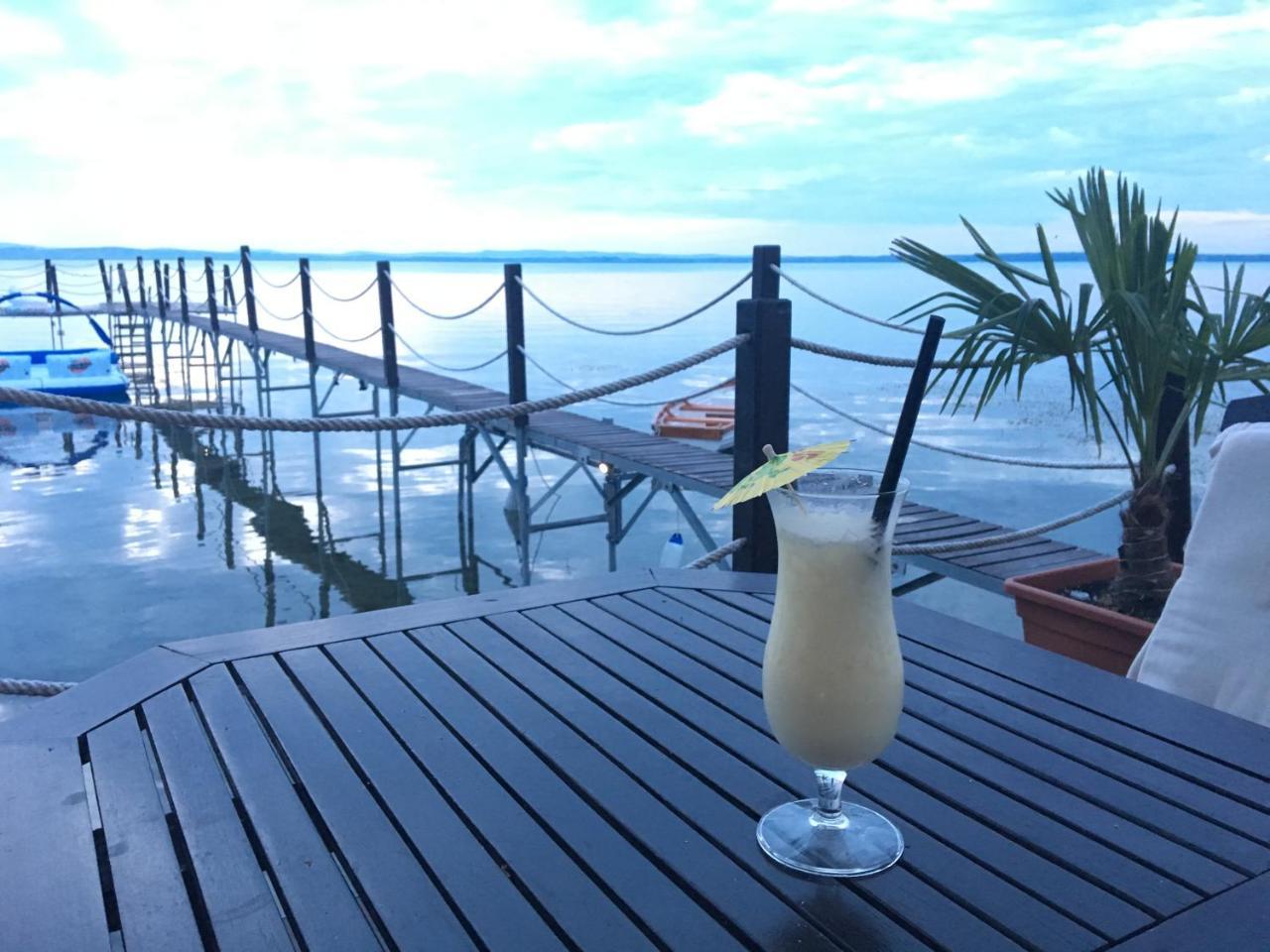 Royal Mediterran Siófok Exterior foto