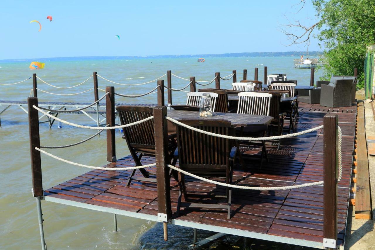 Royal Mediterran Siófok Exterior foto