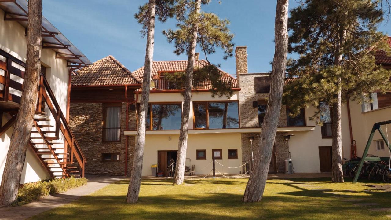 Royal Mediterran Siófok Exterior foto